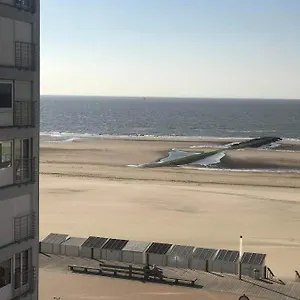 Residentie Paola , Oostende België