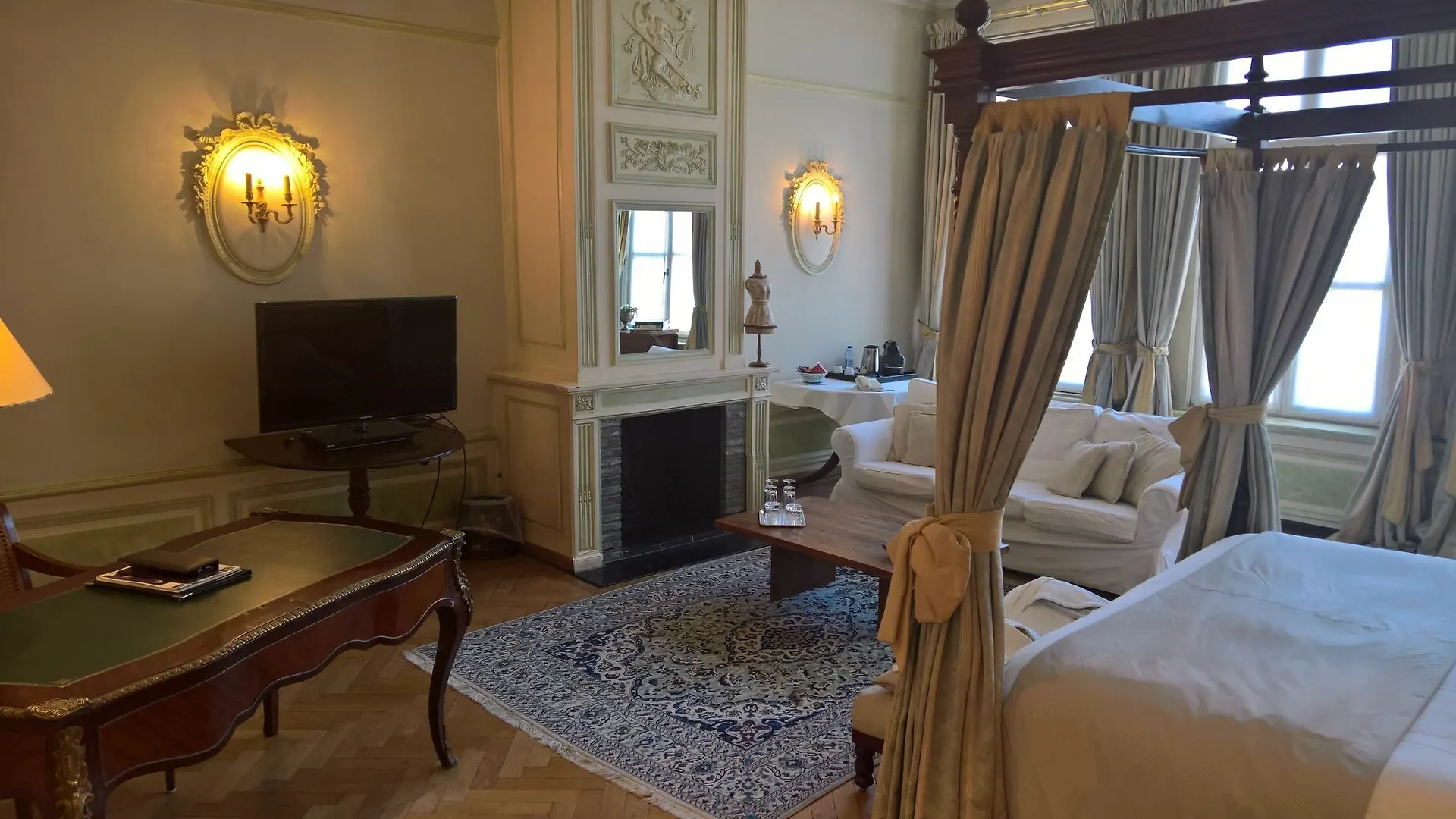 ****  Hotel Le Dixseptieme Brüksel Belçika